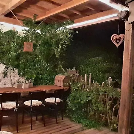 Apartment Nearby *